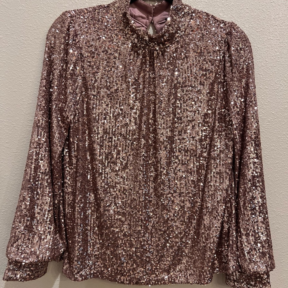 NWT Cable and Gauge rose gold sequin, long sleeve top, size L